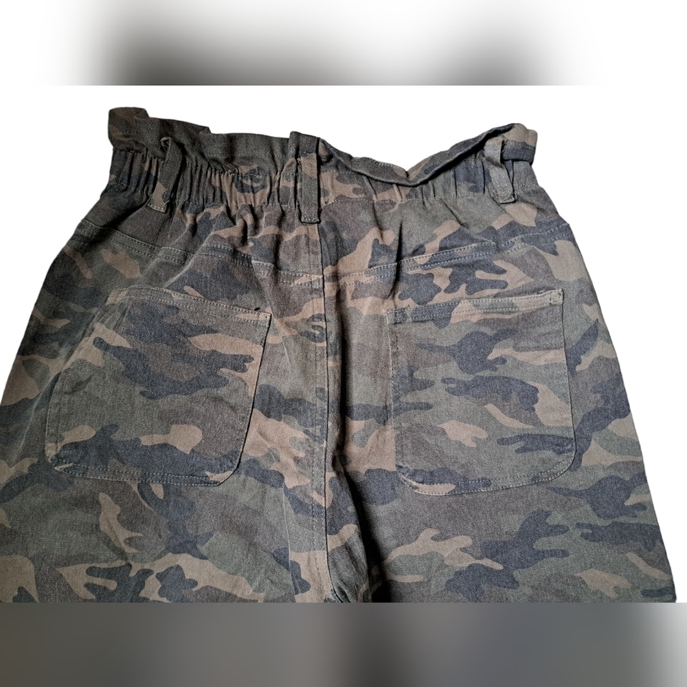 Vici Dime A Dozen Jogger Pants Size Small Camo Elastic Waist Pockets coastal S - Picture 3 of 10